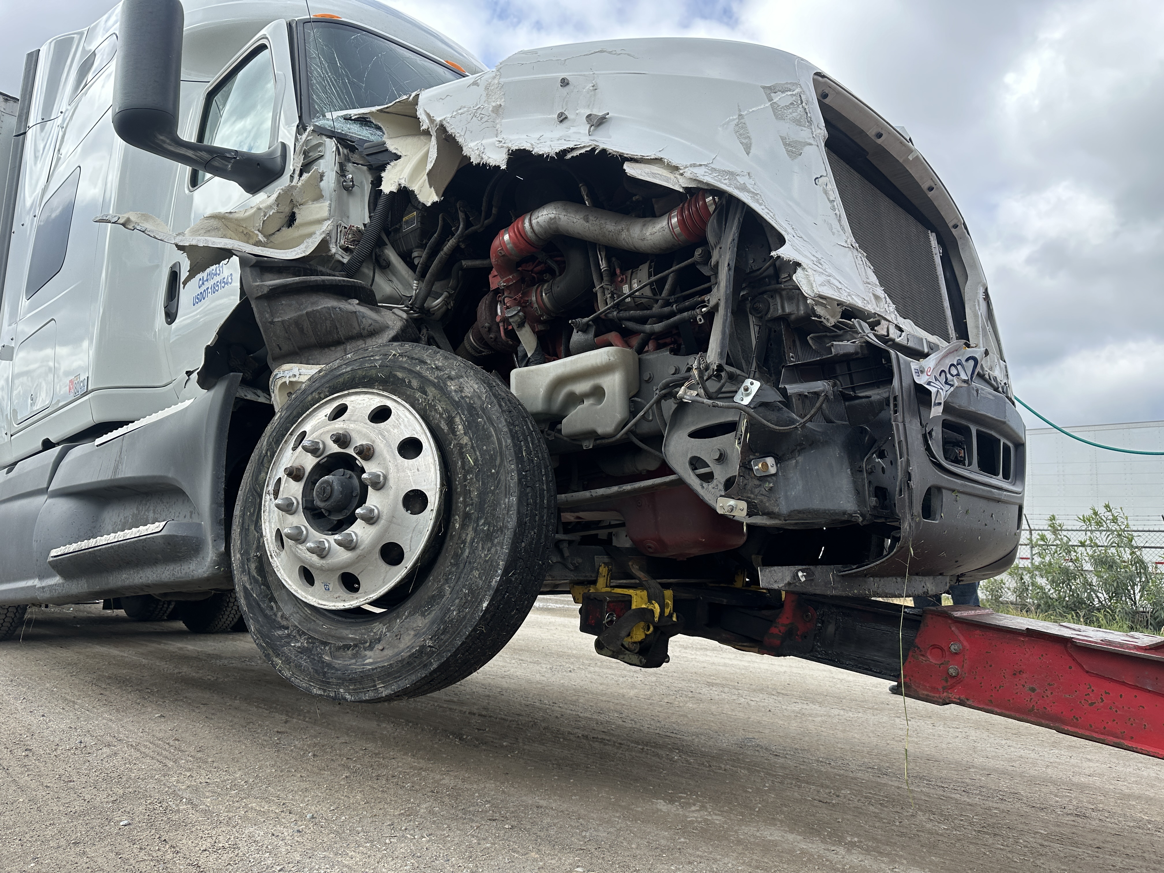24/7 American Truck Towing Dispatch