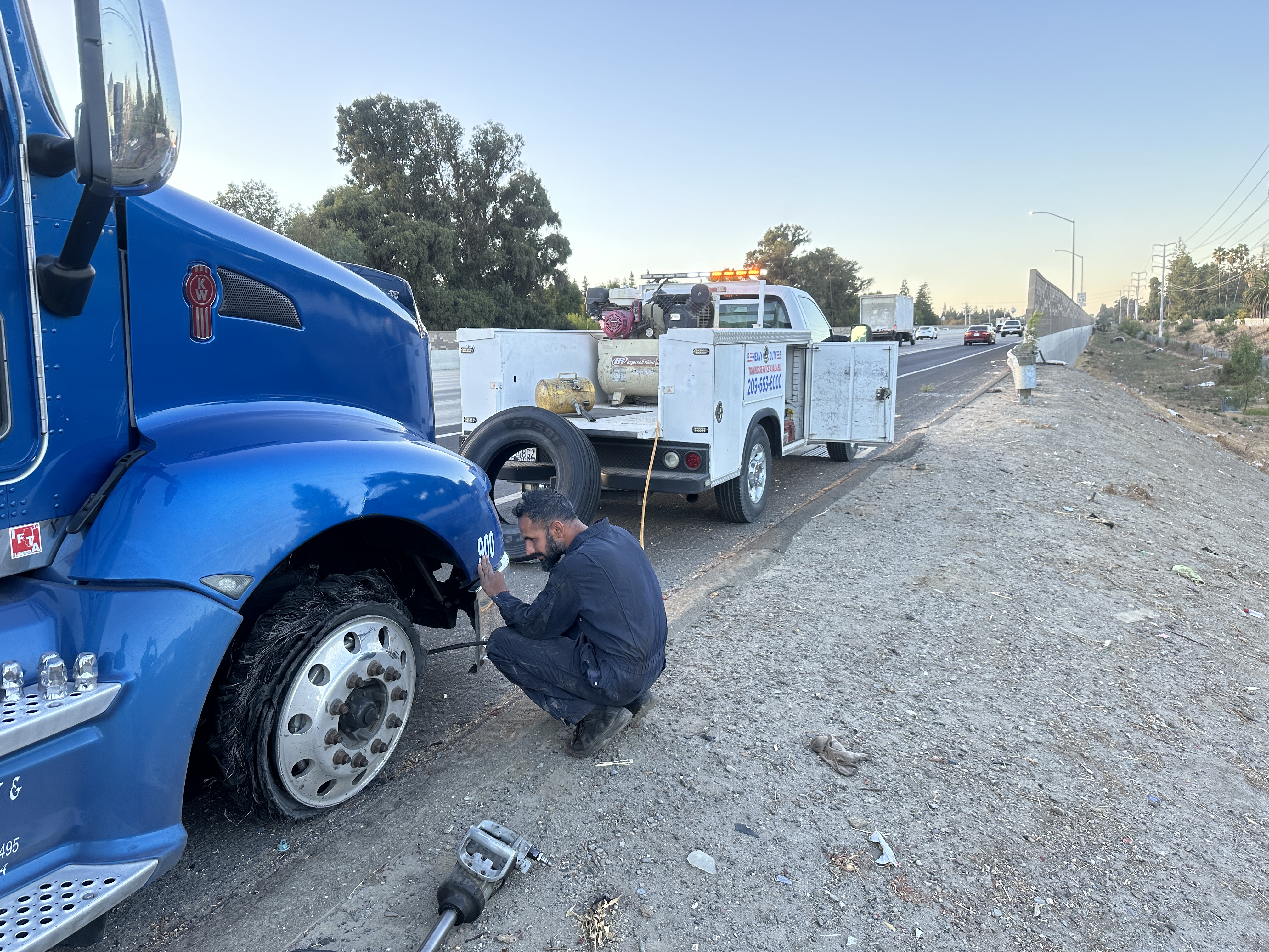 Service Bays Built for Rigs